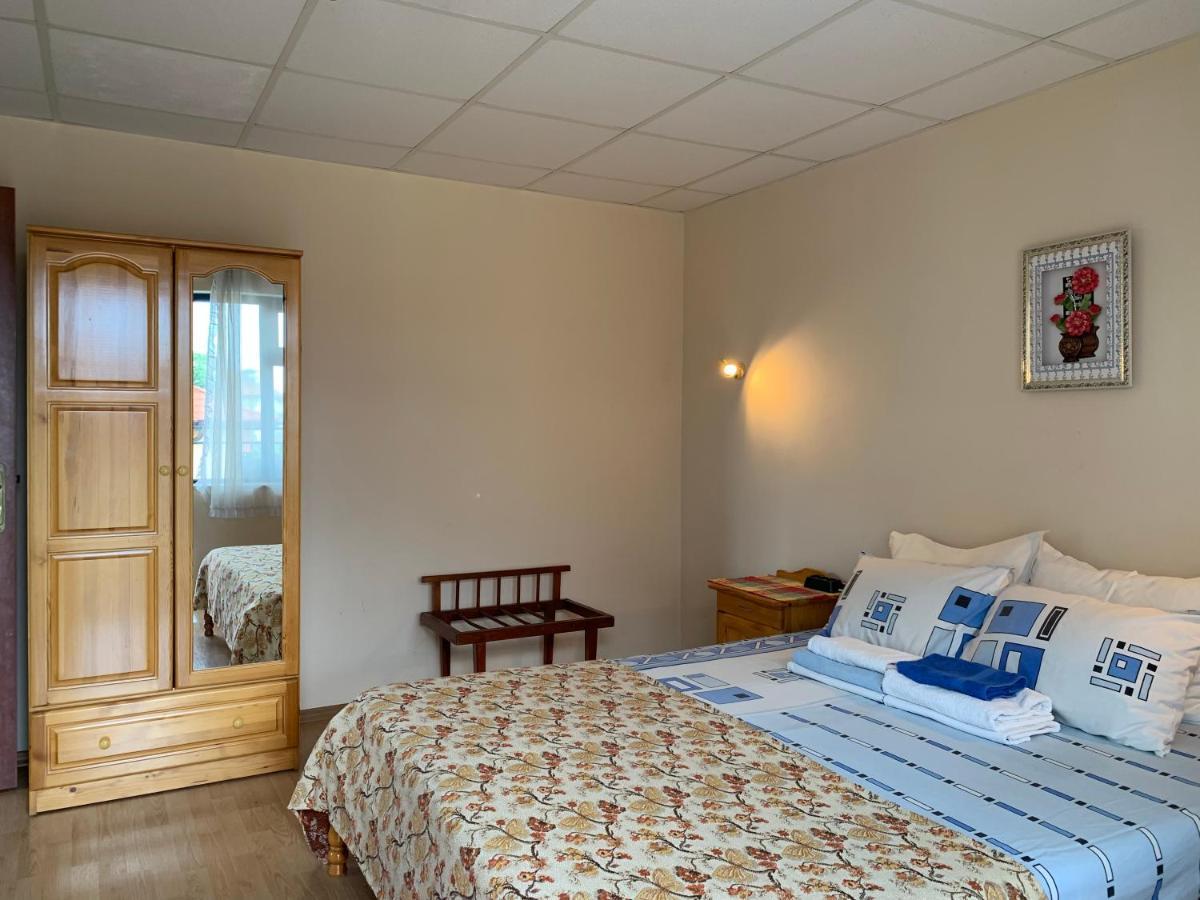 Guest House “Olesya” Obzor Εξωτερικό φωτογραφία