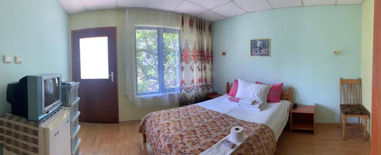 Guest House “Olesya” Obzor Εξωτερικό φωτογραφία